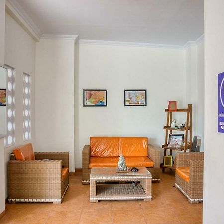 เรดดอร์ซ ชาเรียะฮ์ เนียร์ ตามัน เปลางี มอนจาลี Hotel Melati ภายนอก รูปภาพ